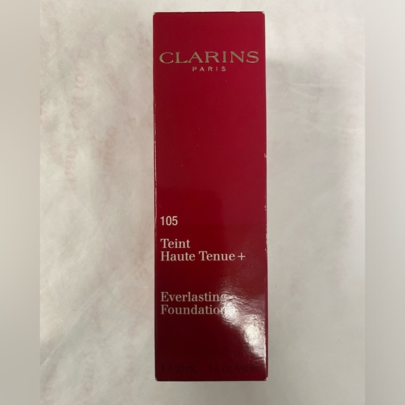Clarins Everlasting Foundation NUDE 105 - Picture 1 of 5